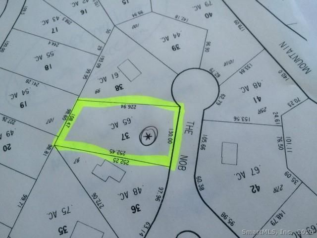 6 Candlewood Common, New Milford, CT 06776