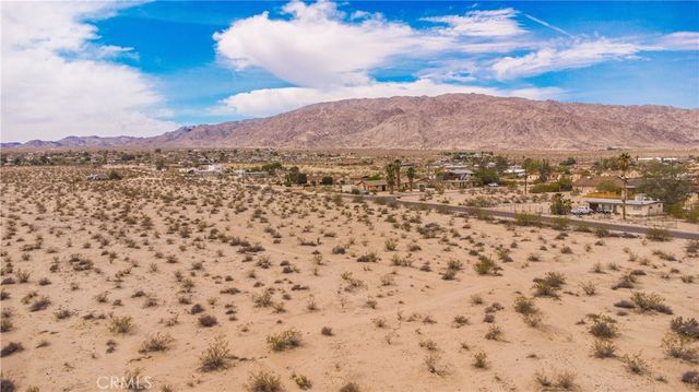 3112 Sullivan Road, 29 Palms, CA 92277