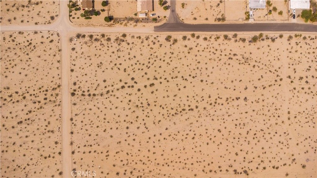 Image 11 of property listing at 3112 Sullivan Road, 29 Palms, CA 92277