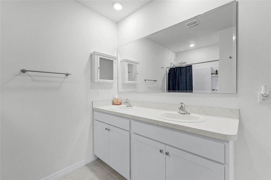 Image 21 of property listing at 2636 NEVERLAND DRIVE, New Smyrna Beach, FL 32168