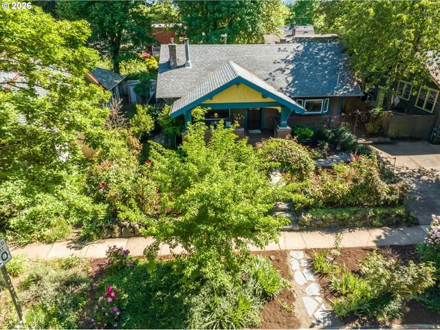 1274 W 5TH Ave, Eugene, OR 97402