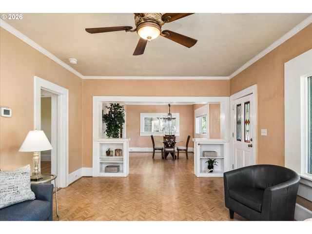 1274 W 5TH Ave, Eugene, OR 97402