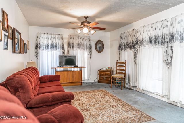 191 Wildwood Road, Rockingham, NC 28379