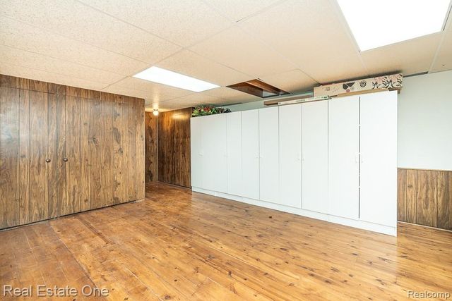 2633 New England Drive, Rochester Hills, MI 48309