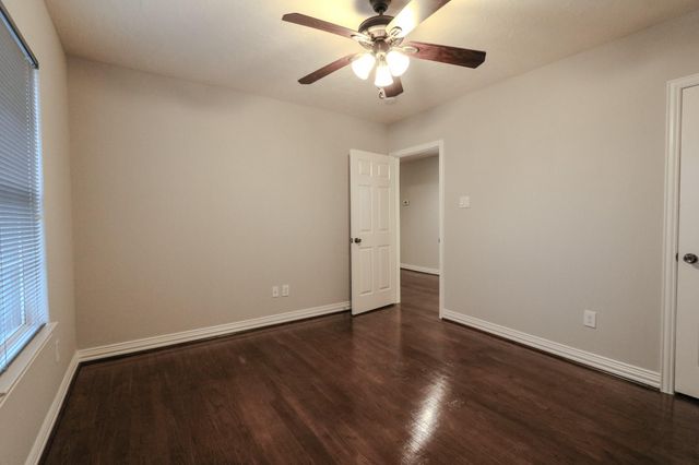 4609 University Oaks Boulevard, Houston, TX 77004