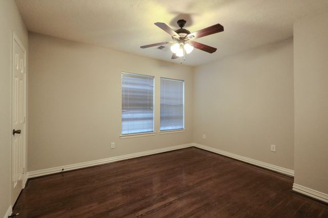 4609 University Oaks Boulevard, Houston, TX 77004