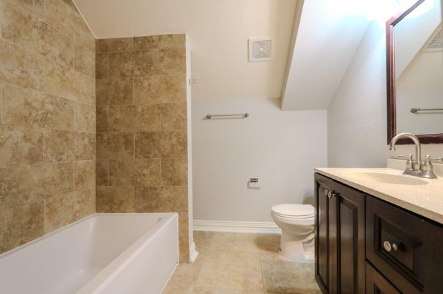 4609 University Oaks Boulevard, Houston, TX 77004