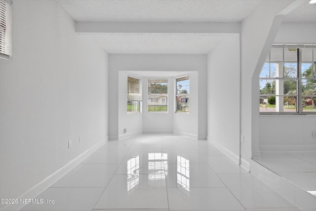 7028 LINCOLN Circle W, Jacksonville, FL 32209