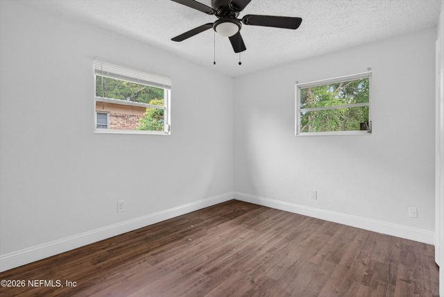 7028 LINCOLN Circle W, Jacksonville, FL 32209