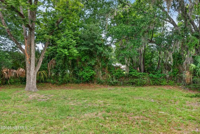 7028 LINCOLN Circle W, Jacksonville, FL 32209