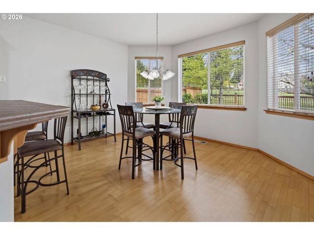 15320 Sw 144TH Ter, Tigard, OR 97224