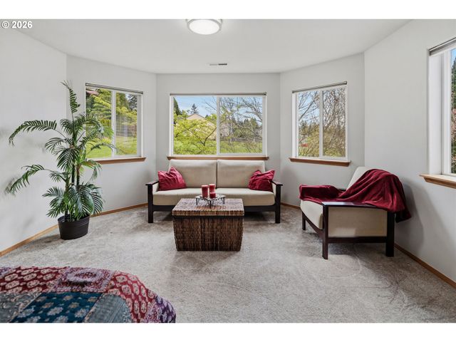 15320 Sw 144TH Ter, Tigard, OR 97224