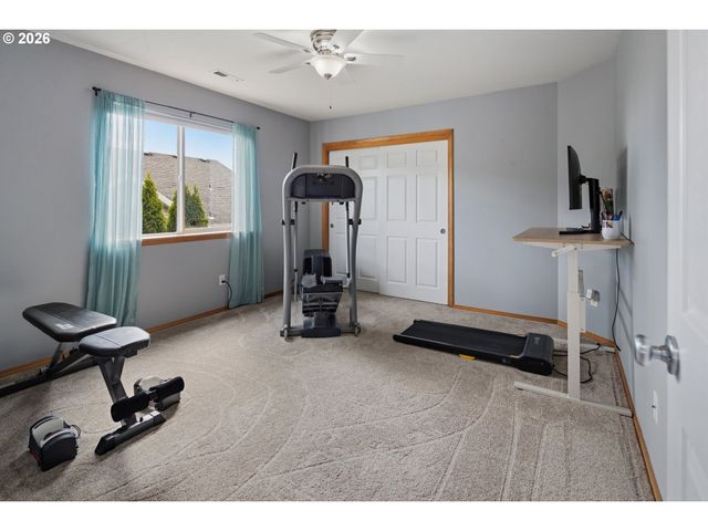 15320 Sw 144TH Ter, Tigard, OR 97224