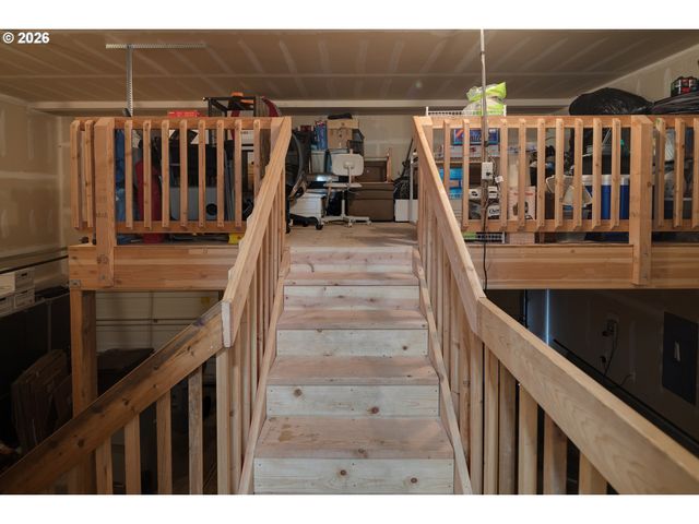 15320 Sw 144TH Ter, Tigard, OR 97224