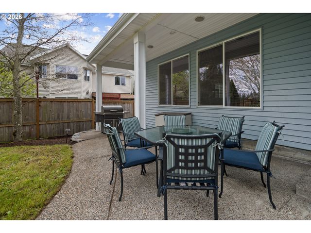 15320 Sw 144TH Ter, Tigard, OR 97224