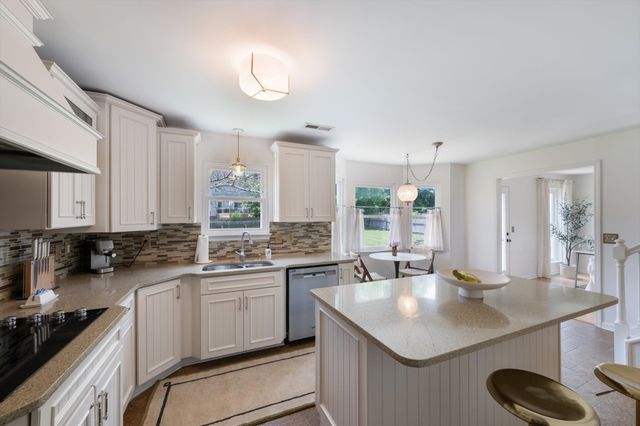 2311 Baldwin Ct, Spring Hill, TN 37174