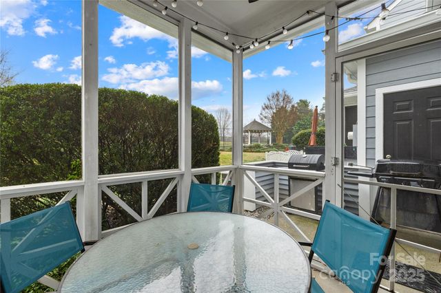 18821 Silver Quay Drive, Cornelius, NC 28031