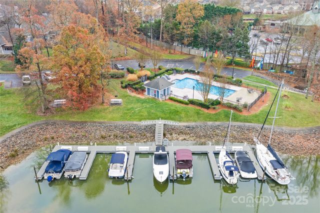 18821 Silver Quay Drive, Cornelius, NC 28031