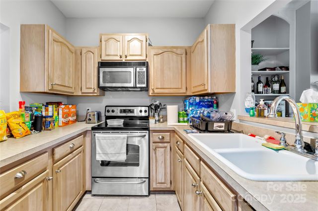 18821 Silver Quay Drive, Cornelius, NC 28031