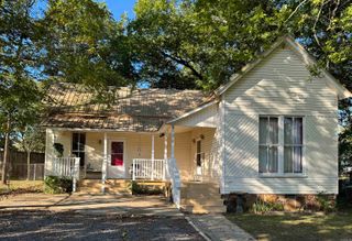 104 W Spring Street, Heber Springs, AR 72543