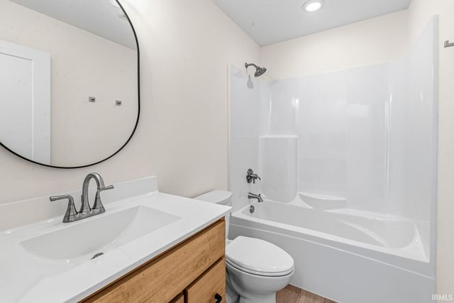 4034 Timber Court, Elkhart, IN 46514