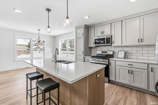 4034 Timber Court, Elkhart, IN 46514