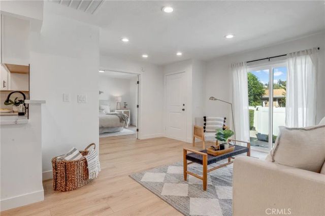 25832 Via Lomas 53, Laguna Hills, CA 92653