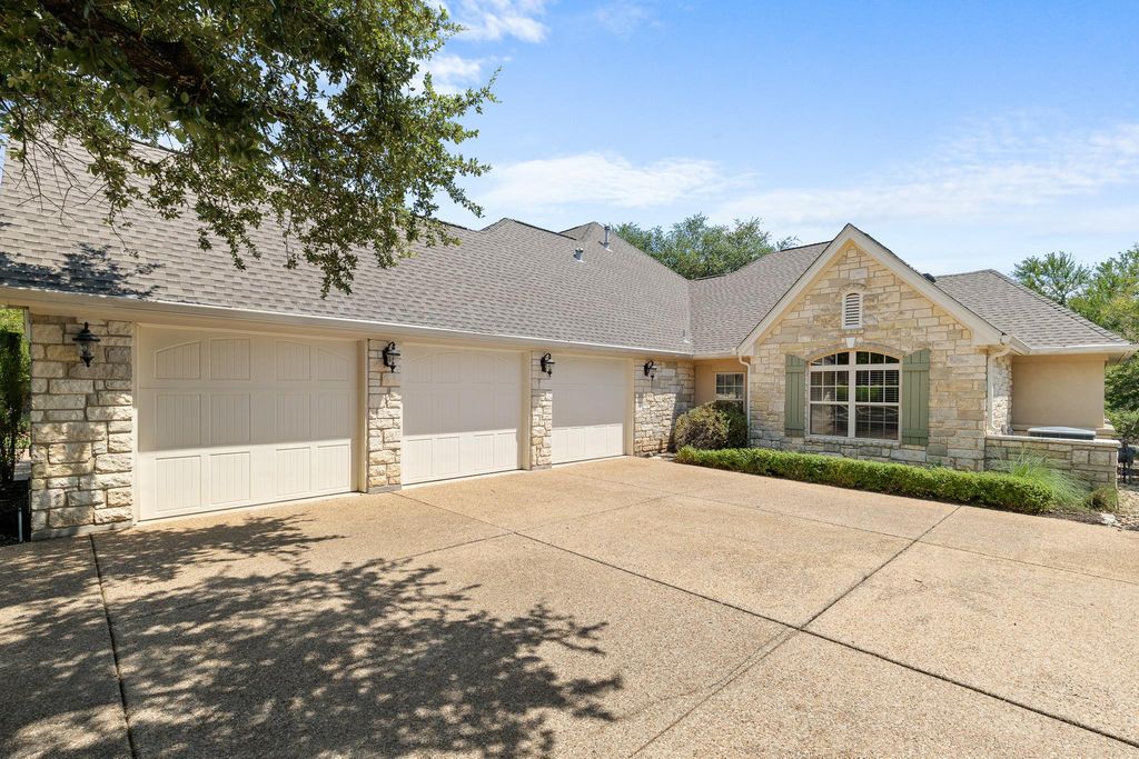 204 Orion RD, Georgetown, TX 78633