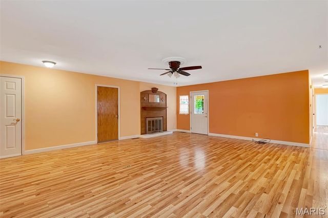 2625 Woodsage Drive, Florissant, MO 63033