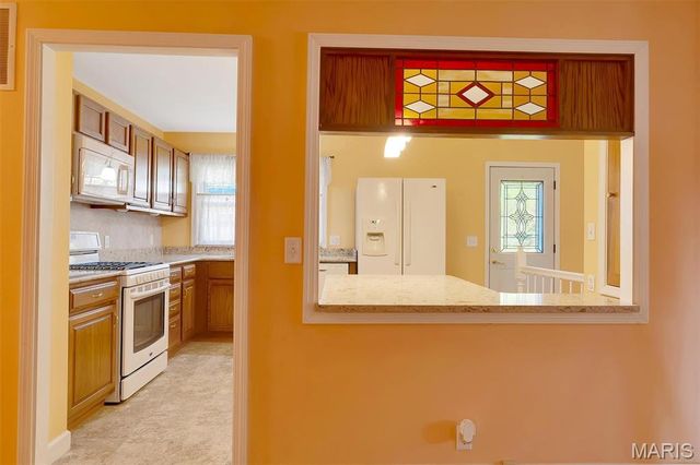 2625 Woodsage Drive, Florissant, MO 63033