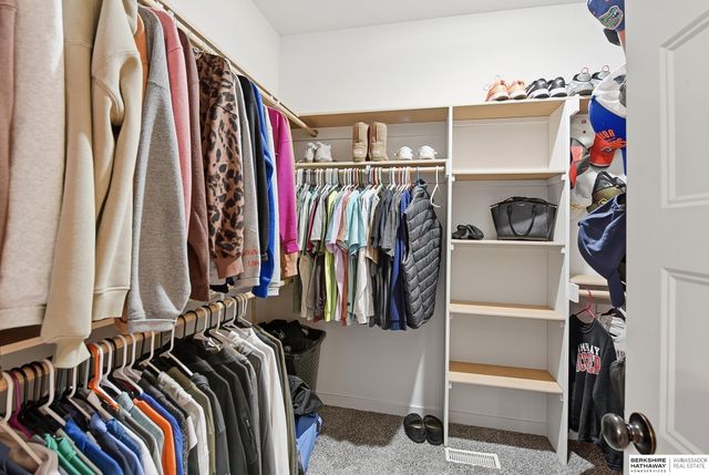 17122 Potter Street, Bennington, NE 68007