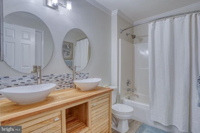 105 PEGASUS CT, Bear, DE 19701
