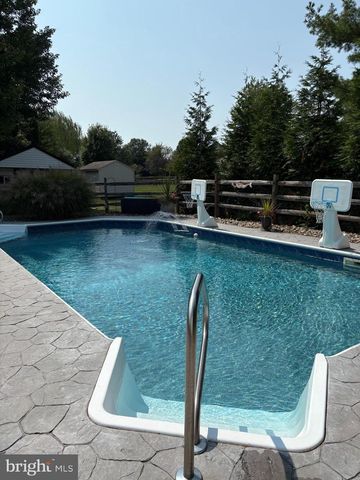 105 PEGASUS CT, Bear, DE 19701