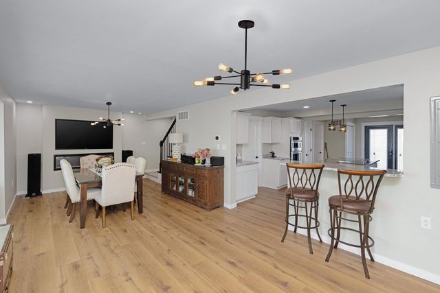 8125 W Long Lake Drive, Pavilion Twp, MI 49048