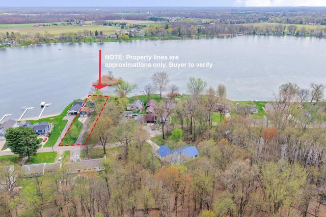 8125 W Long Lake Drive, Pavilion Twp, MI 49048