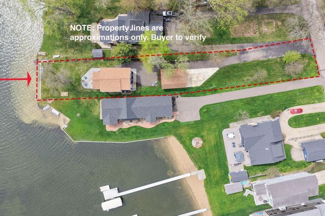 8125 W Long Lake Drive, Pavilion Twp, MI 49048