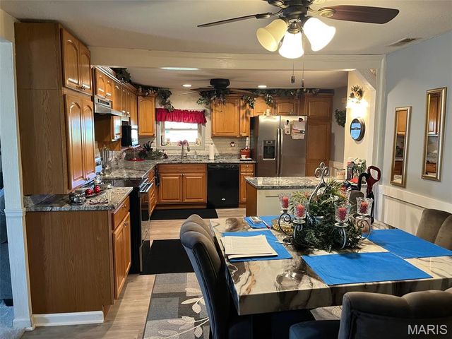 1507 Highway OO, Fredericktown, MO 63645