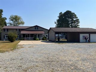1507 Highway OO, Fredericktown, MO 63645