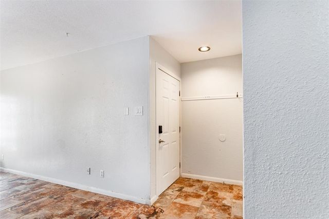 10211 Sugar Branch Drive 367, Houston, TX 77036