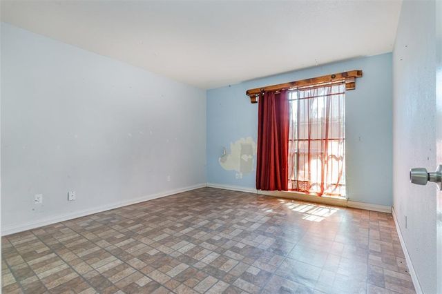 10211 Sugar Branch Drive 367, Houston, TX 77036