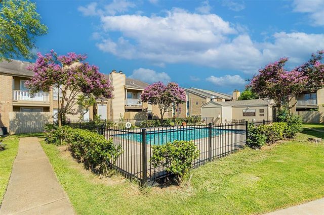 10211 Sugar Branch Drive 367, Houston, TX 77036