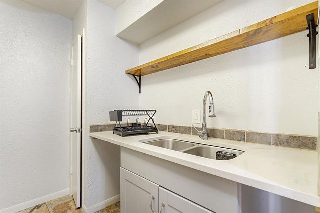 10211 Sugar Branch Drive 367, Houston, TX 77036