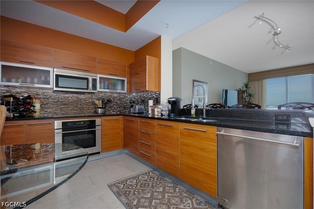 3000 GRAND OASIS LPH1, Fort Myers, FL 33916