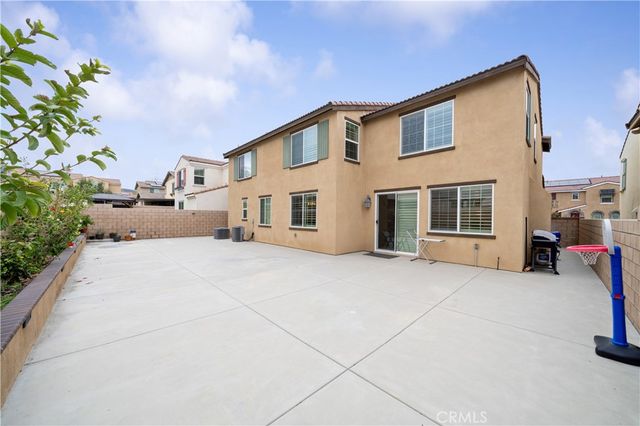 4974 Deer Grass Drive, Fontana, CA 92336