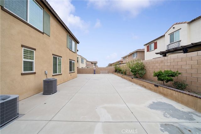 4974 Deer Grass Drive, Fontana, CA 92336