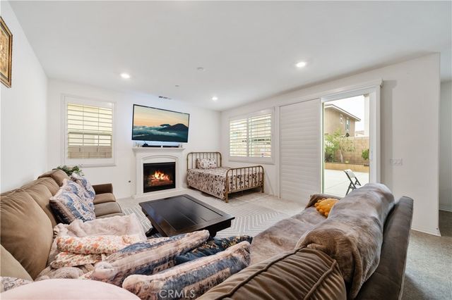 4974 Deer Grass Drive, Fontana, CA 92336