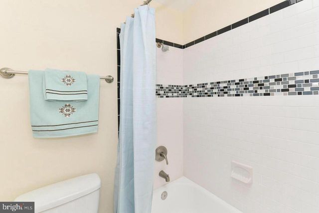 1648 L ST NE, Washington, DC 20002