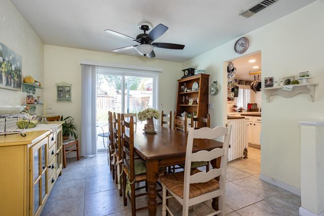 1000 Alden Glen Dr, Tracy, CA 95376