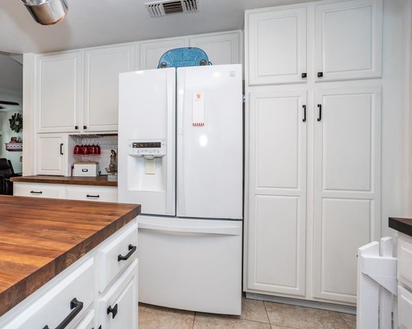 1000 Alden Glen Dr, Tracy, CA 95376