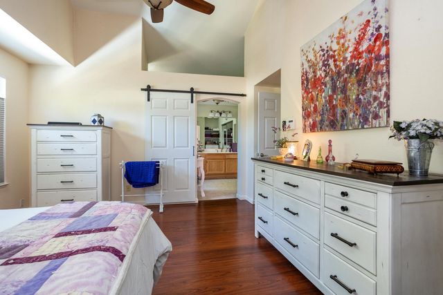 1000 Alden Glen Dr, Tracy, CA 95376